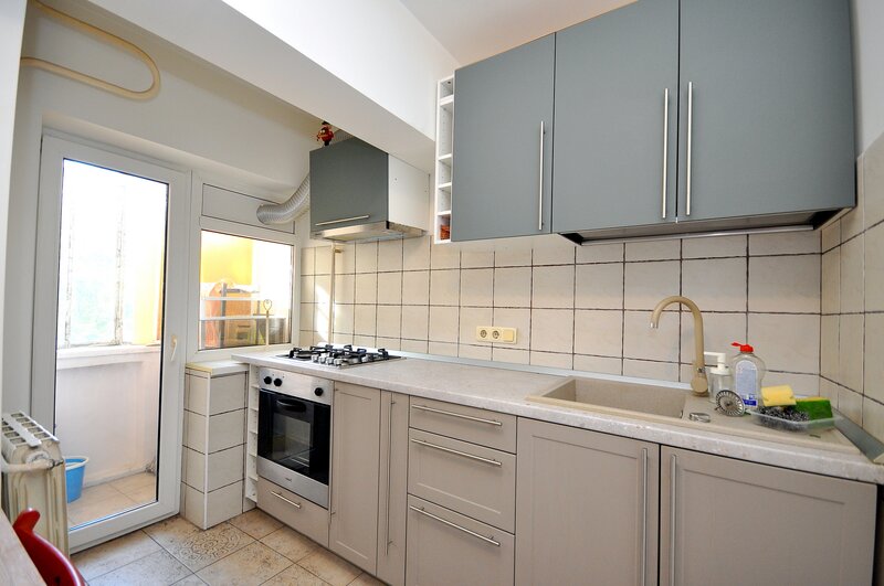Unirii, Camera de Comert, pasaj Marasesti, inchiriere apartament 2 camere.